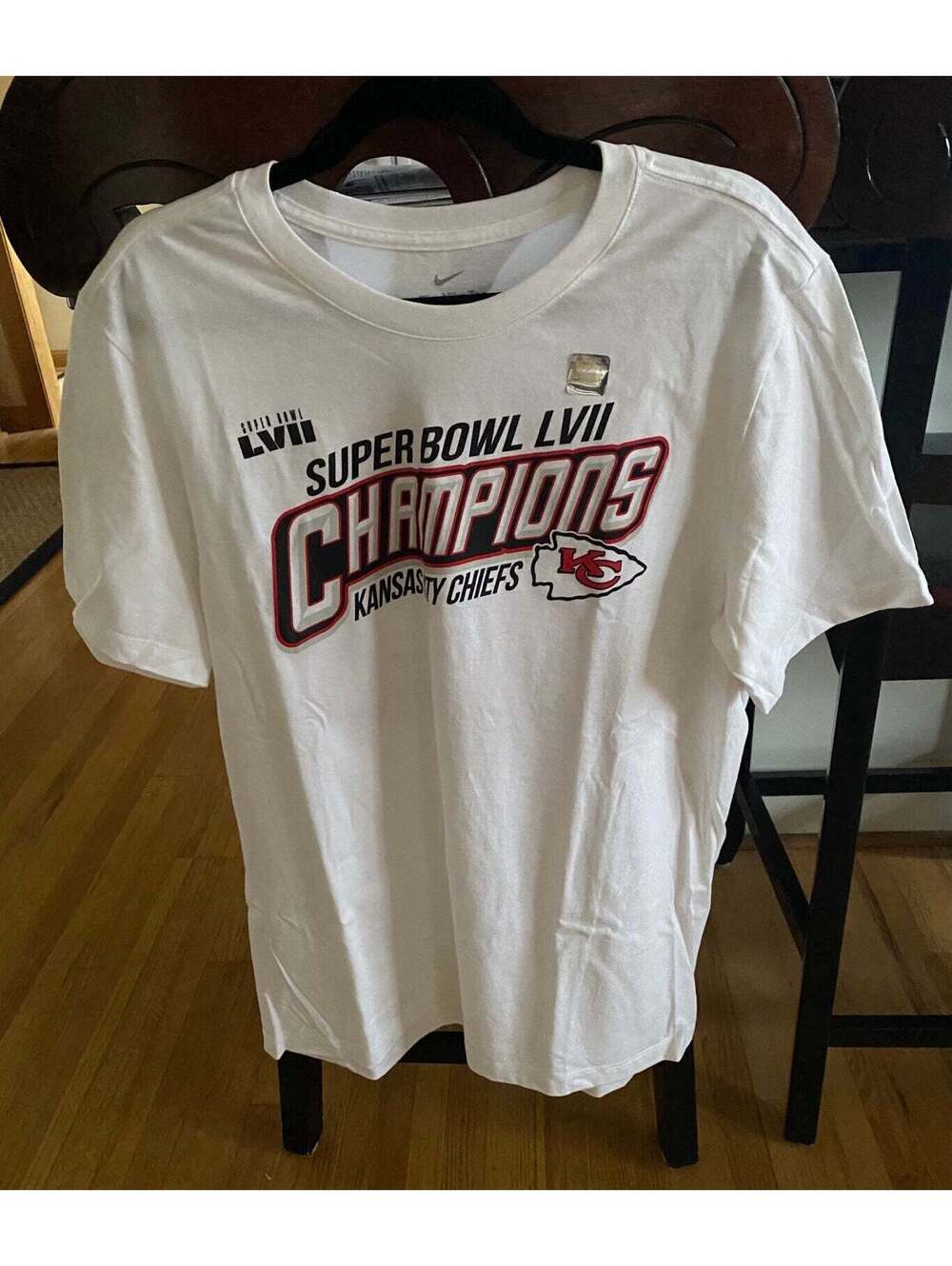 Kansas City Chiefs Nike Super Bowl  LVii T-Shirt with Roster on Back Size L